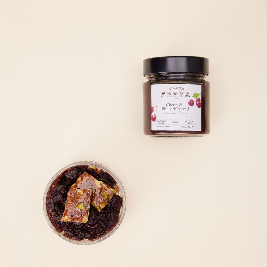 Vişne Işkın & Fıstık Krokan