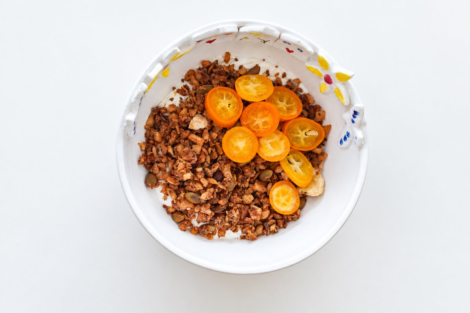 Kuru Meyveli Granola & Kumkat Bowl